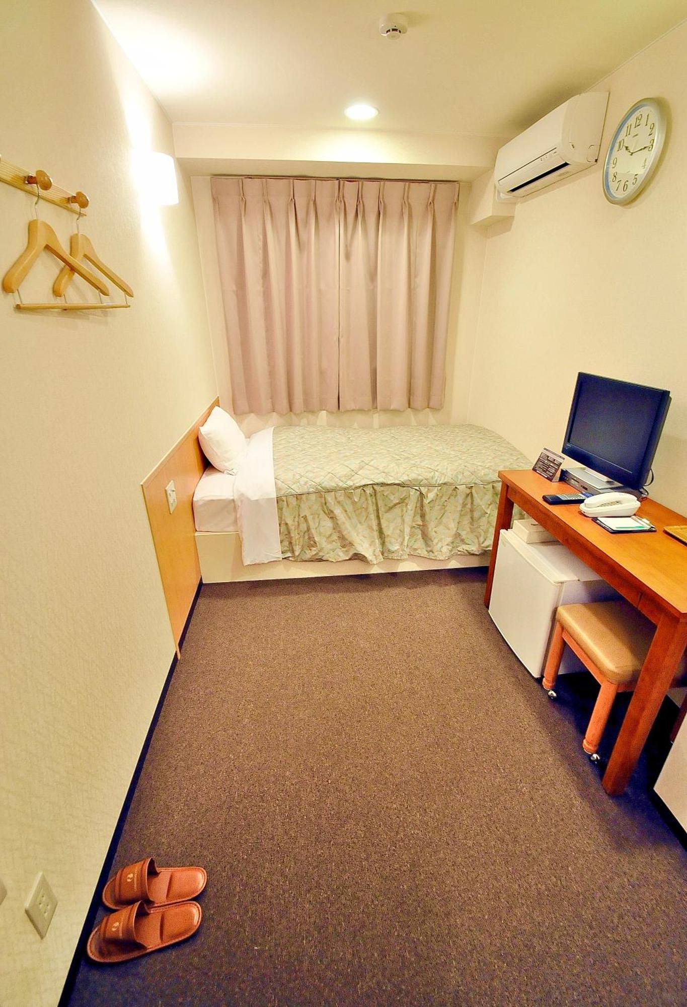 Okayama Universal Hotel Annex 2 Kültér fotó