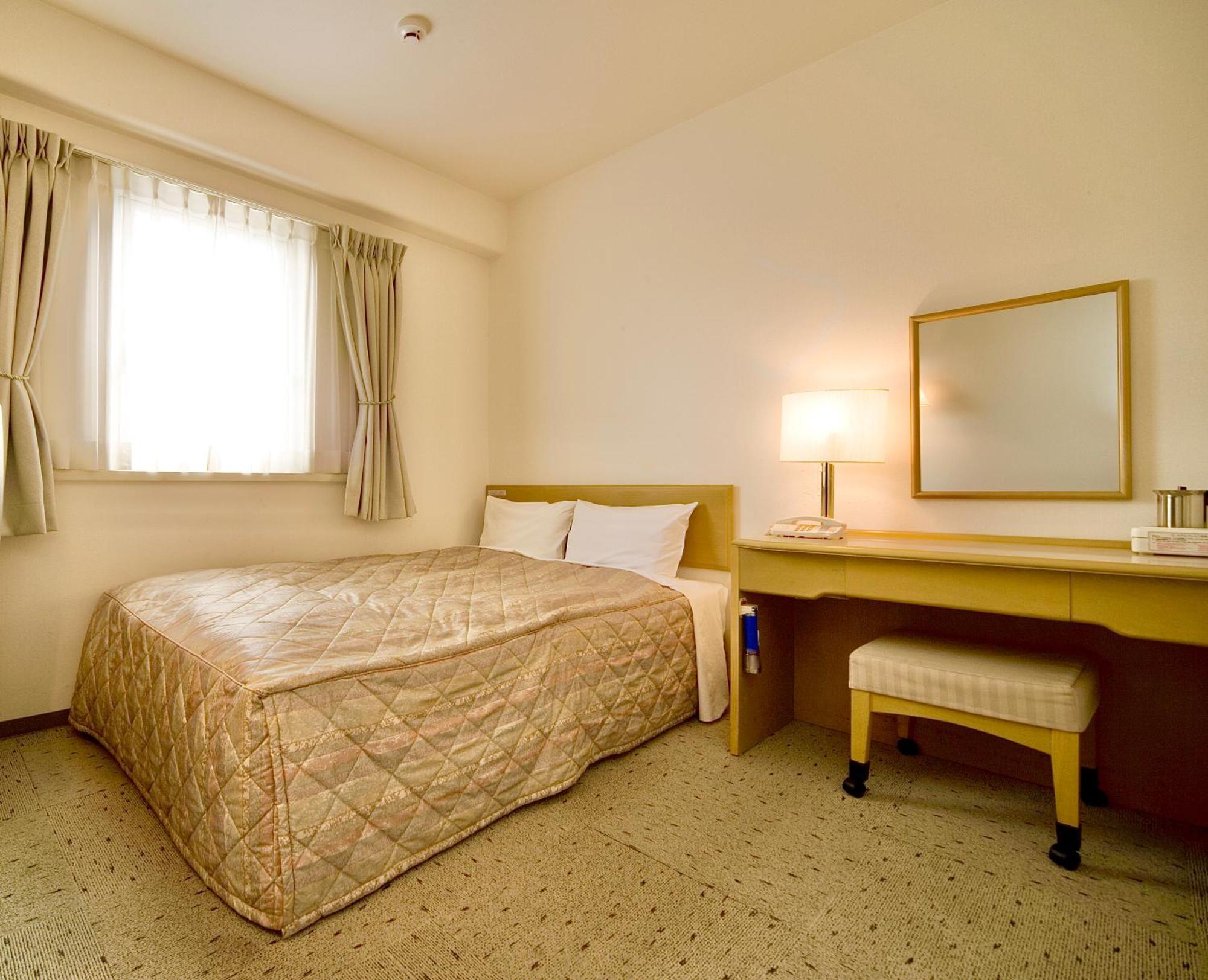 Okayama Universal Hotel Annex 2 Kültér fotó